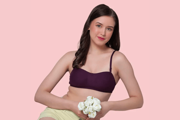 13 Reasons to Wear T-Shirt Bras Over Regular Bras - Aimly.in
